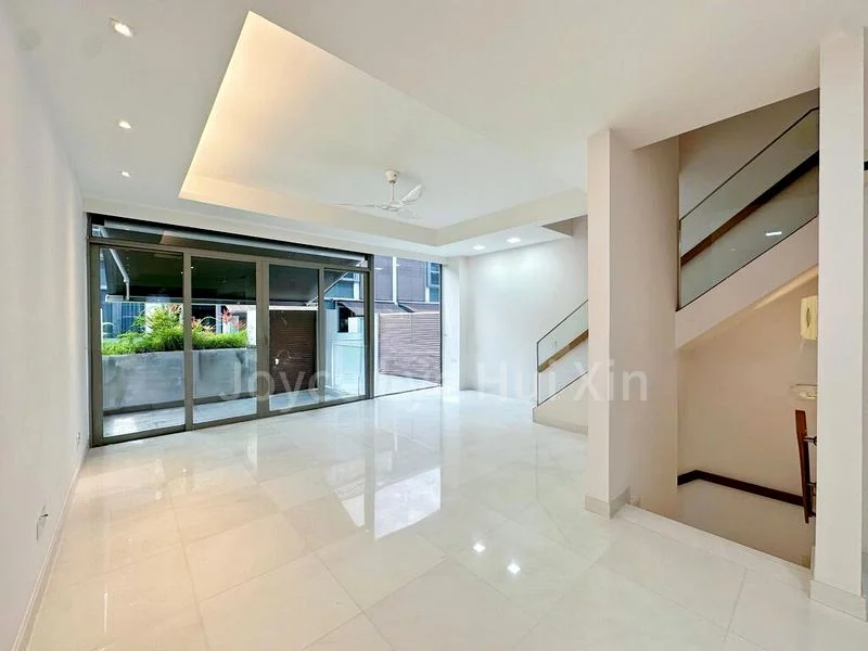 5 Bed Cluster House (Landed) for Rent in Hillcrest Park - Image 4