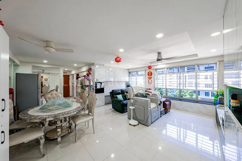 5 Room (5I) HDB for Sale in 292B Bukit Batok East Avenue 6 - Image 2