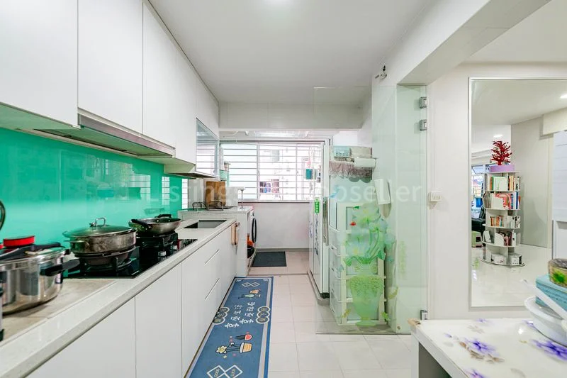 5 Room (5I) HDB for Sale in 292B Bukit Batok East Avenue 6 - Image 5