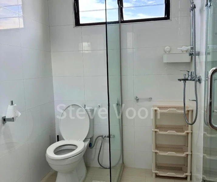 Common Room (Condo) for Rent in The Riverwalk / Riverwalk Apartments - Image 4