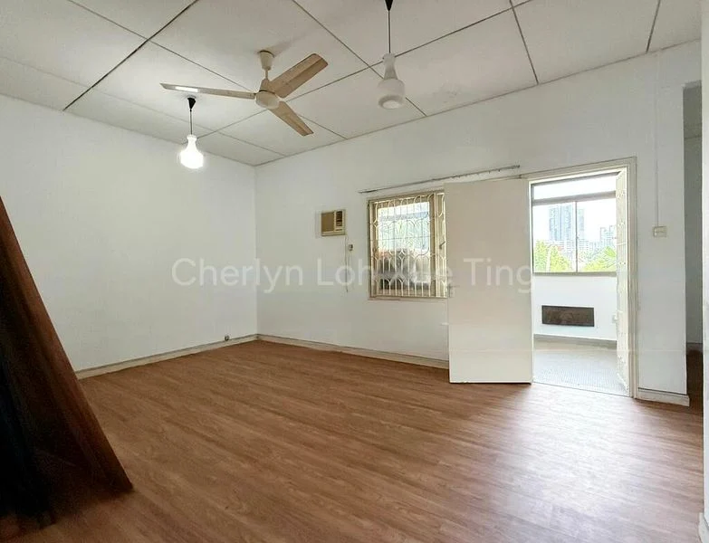 5 Bed Bungalow (Landed) for Sale in Clementi Park - Image 10