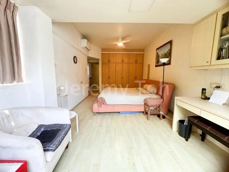 3 Bed Condo for Sale in The Dairy Farm - Image 8