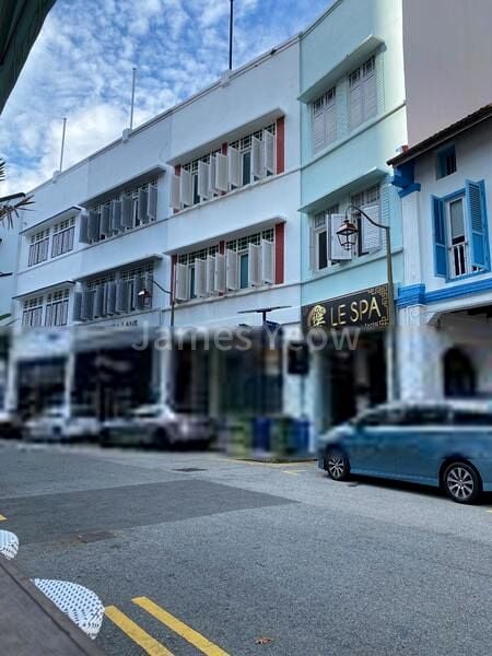 Shop / Shophouse for Sale: A Rare Pairing of Heritage Shophouses on Coveted Gemmill Lane, Fully Approved for Restaurant - Image 1