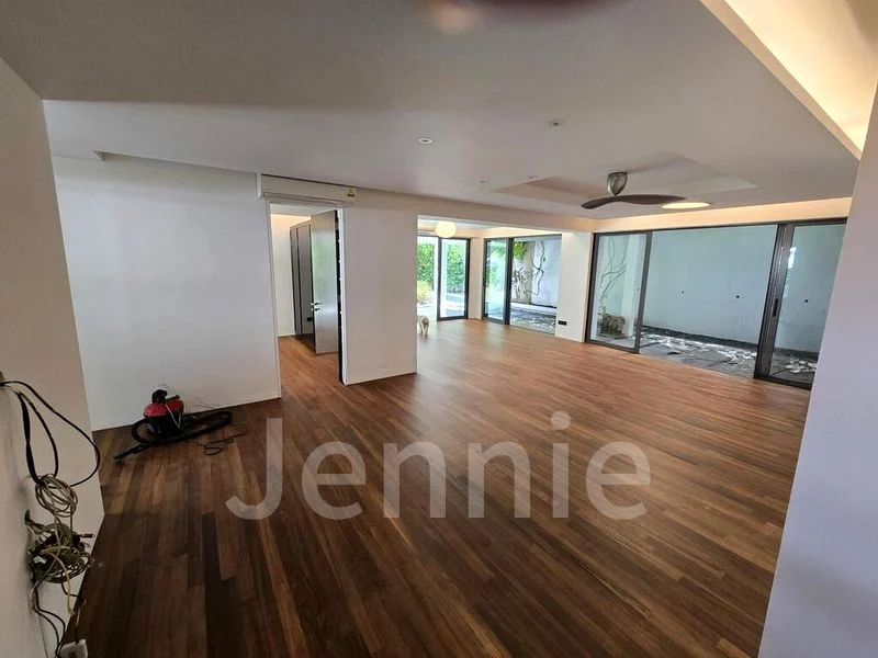 5 Bed Bungalow (Landed) for Rent in  Hillcrest Park - Image 4