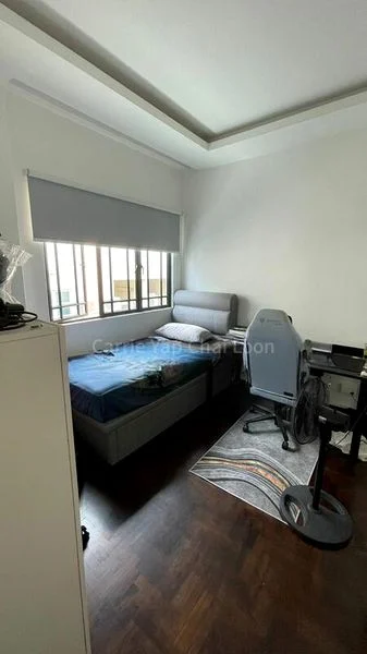 5 Bed Cluster House (Landed) for Rent in  Kew Gate - Image 1