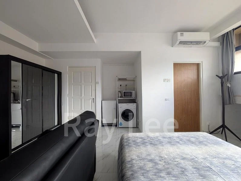 Master Room (Condo) for Rent in  People's Park Centre - Image 5