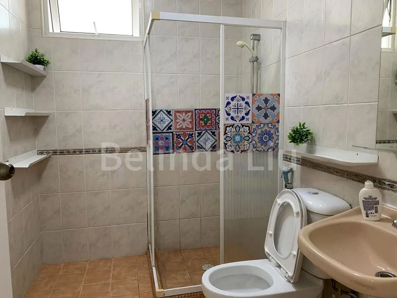 Common Room (Condo) for Rent in  Eunos Green - Image 7