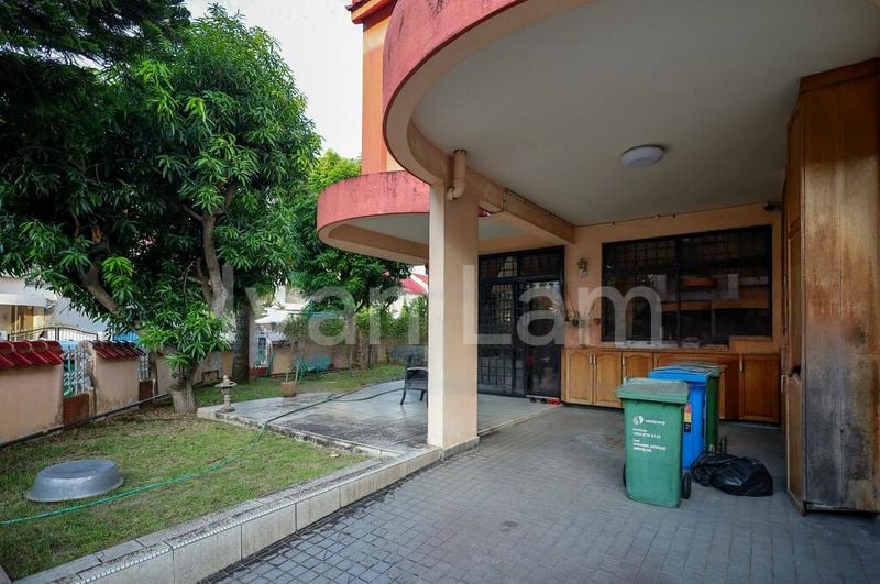 4 Bed Corner Terrace (Landed) for Sale in Bedok Ria - Image 2