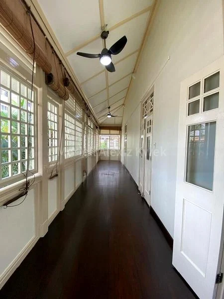 4 Bed Conservation House (Landed) for Rent in Townerville - Image 5