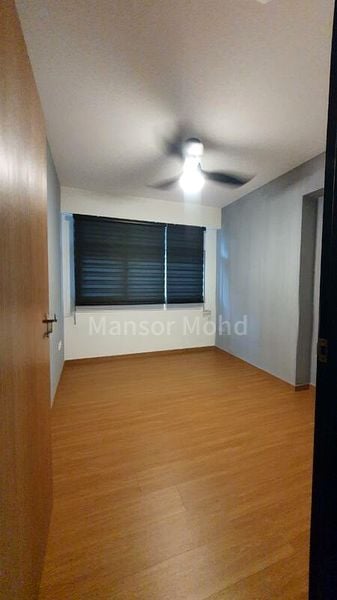 Common Room (HDB) for Rent in  439A Bukit Batok West Avenue 8 - Image 5