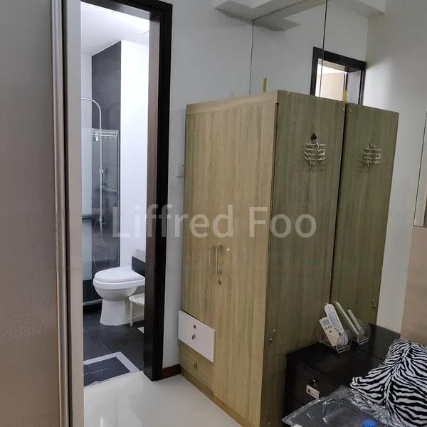 1 Bed Apartment (Condo) for Rent in  Soho 188 - Image 3