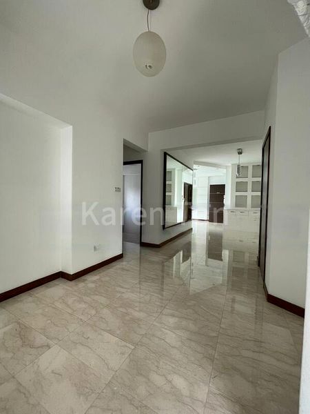 4 Bed Condo for Rent in  Hillington Green - Image 4