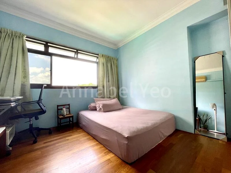 Room (HDB) for Rent in  291B Bukit Batok Street 24 - Image 1