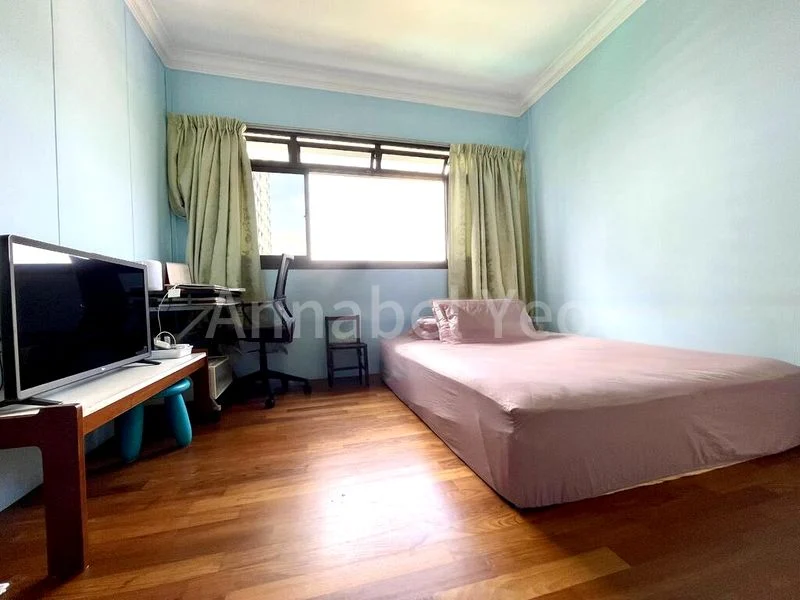 Room (HDB) for Rent in  291B Bukit Batok Street 24 - Image 2