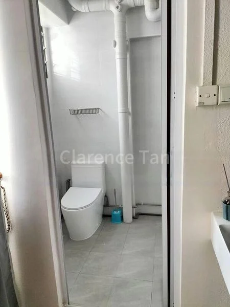 Common Room (HDB) for Rent in  204 Petir Road - Image 6