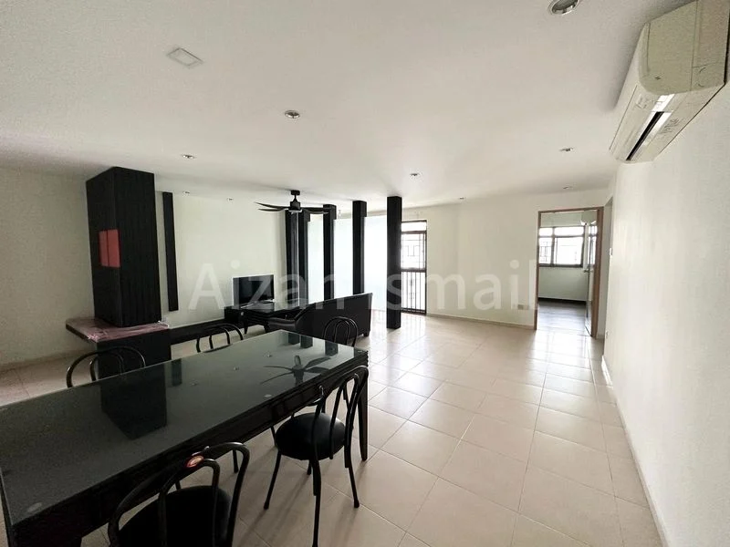 5 Room (5I) HDB for Rent in  319A Anchorvale Drive - Image 1