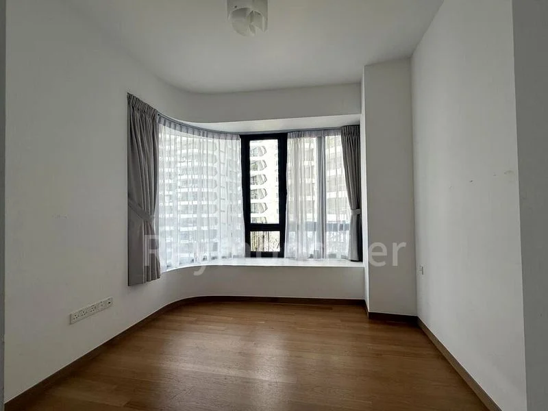 3 Bed Condo for Rent in  Cape Royale - Image 2