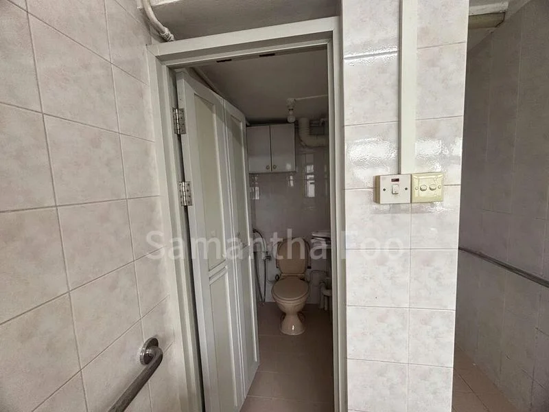 4 Room (4I) HDB for Sale in  208 Toa Payoh North - Image 8