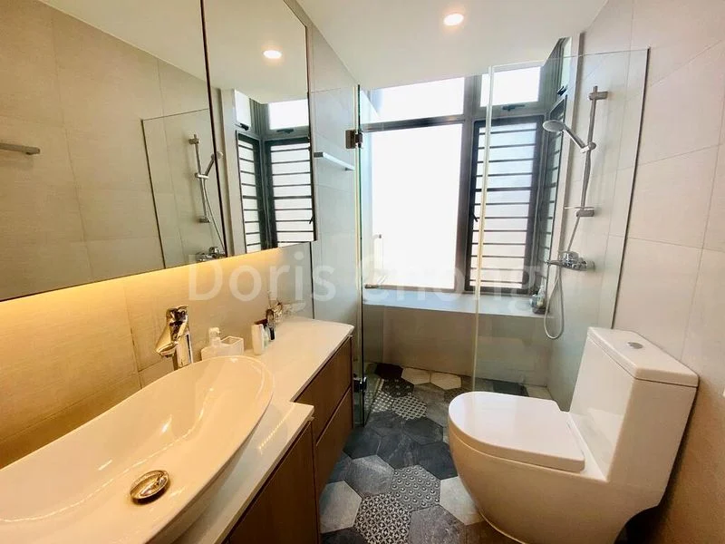 3 Bed Condo for Rent in  Tembeling Court - Image 9