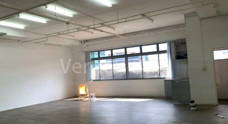 Light Industrial (B1) for Sale: Solstice Business Centre - Image 7