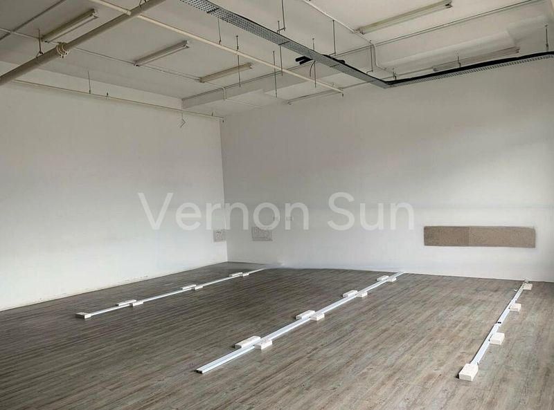 Light Industrial (B1) for Sale: Solstice Business Centre - Image 3