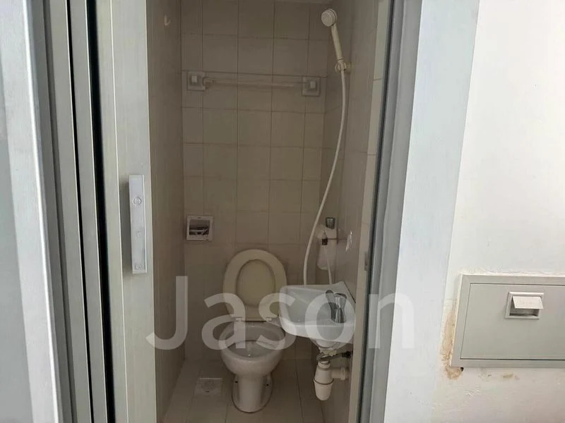 3 Bed Condo for Rent in  Blue Horizon - Image 2