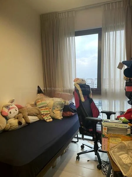 5 Bed Executive Condo for Sale in  Bellewaters - Image 4