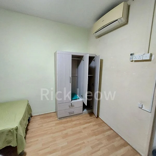 Common Room (HDB) for Rent in 503 Ang Mo Kio Avenue 5 - Image 1