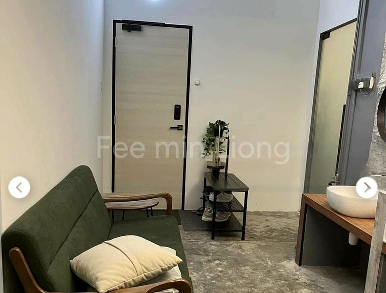 Light Industrial (B1) for Rent: 32 Hillview Terrace - Image 2