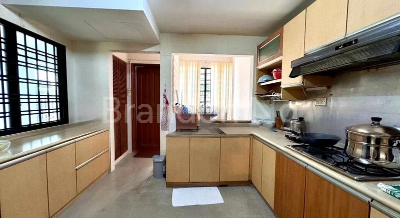 4 Bed Terraced House (Landed) for Sale in Chun Tin Road - Image 3