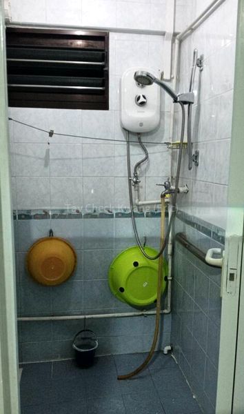 Room (HDB) for Rent in  124 Simei Street 1 - Image 1