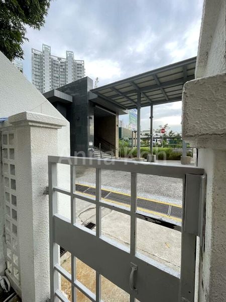 Master Room (Condo) for Rent in  King's Mansion - Image 12