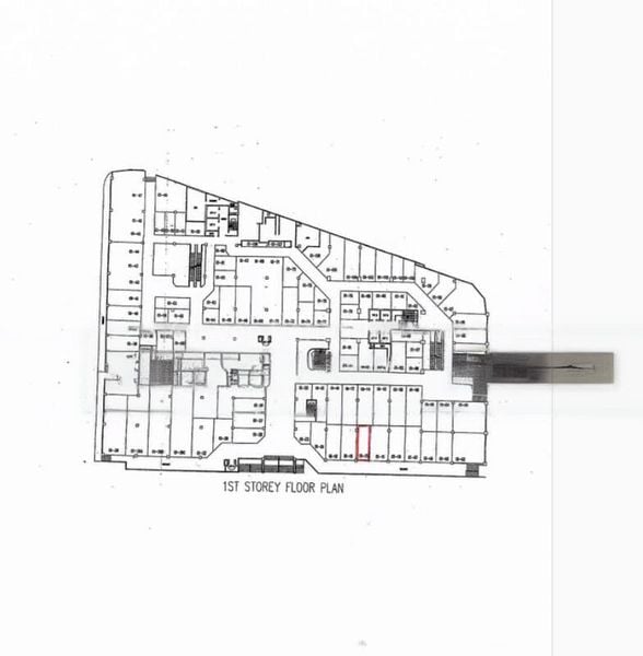 Shop / Shophouse for Rent: Lucky Plaza - Image 11