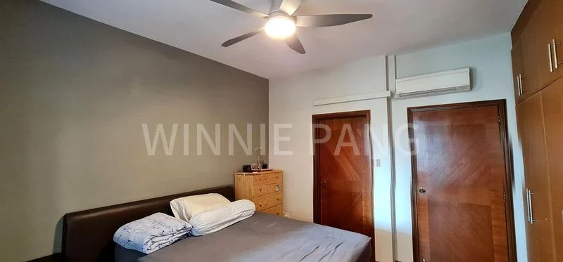 Master Room (Condo) for Rent in Sims Residences - Image 5