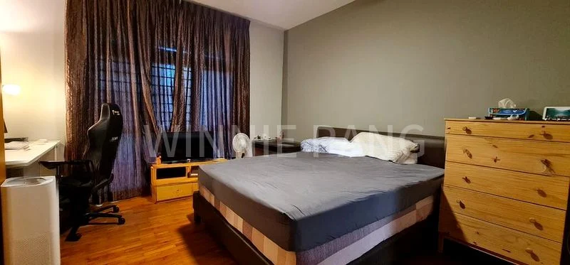 Master Room (Condo) for Rent in Sims Residences - Image 1