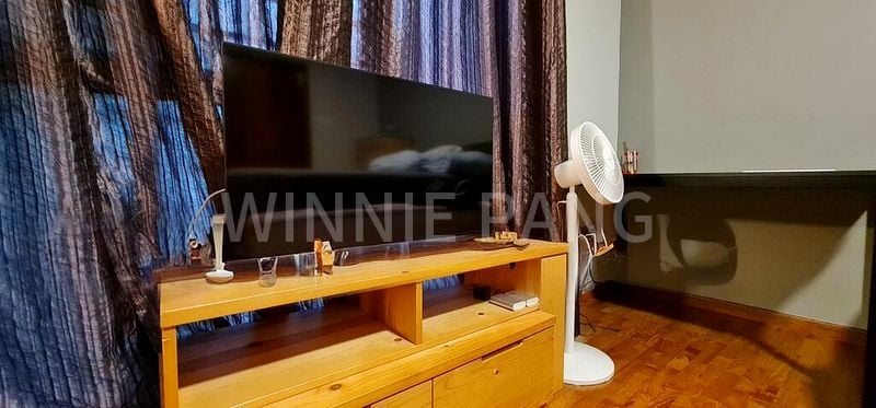 Master Room (Condo) for Rent in Sims Residences - Image 6