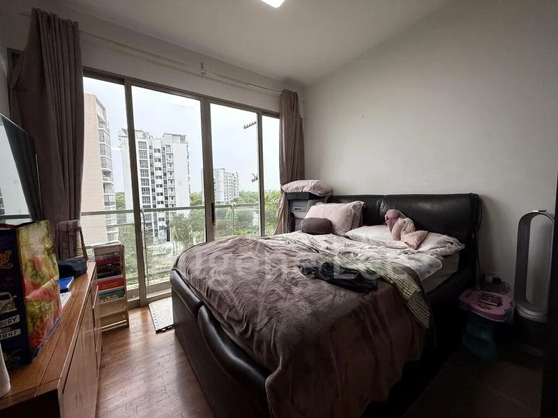 4 Bed Executive Condo for Sale in  Sea Horizon - Image 5