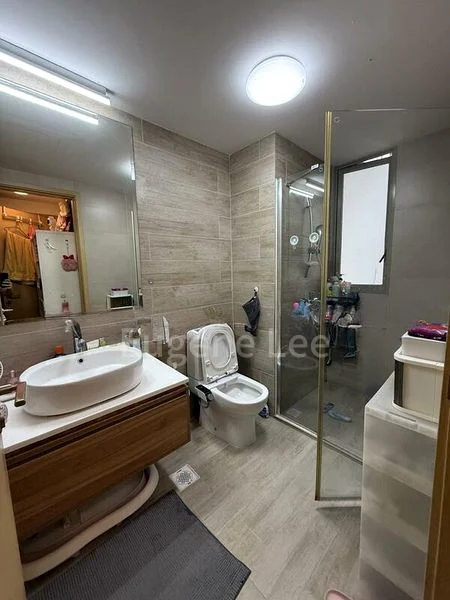 4 Bed Executive Condo for Sale in  Sea Horizon - Image 6