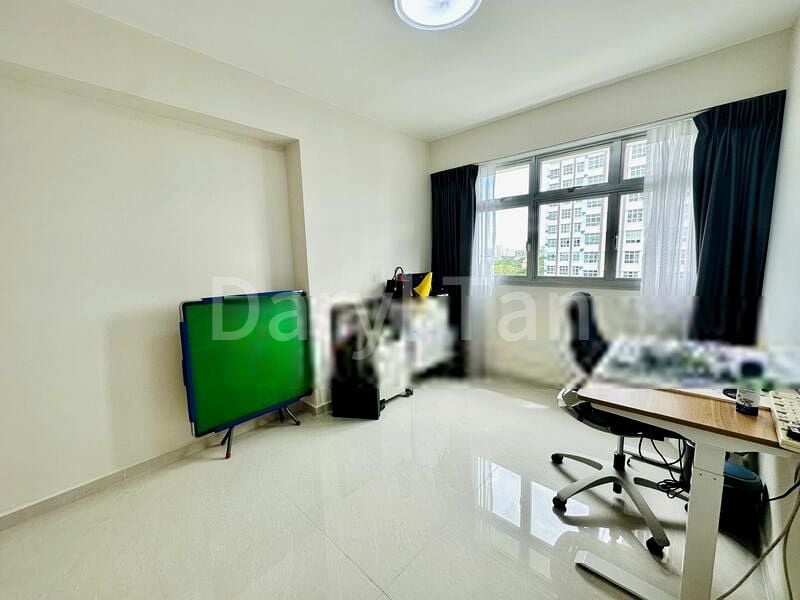 5 Room (5A) HDB for Sale in  166A Yung Kuang Road - Image 11