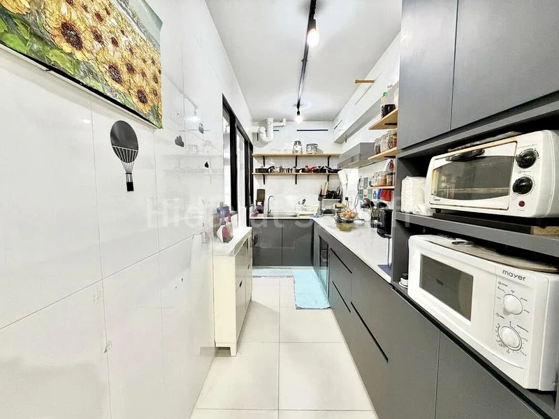 3 Room (3A) HDB for Sale in  606A Tampines Street 61 - Image 4