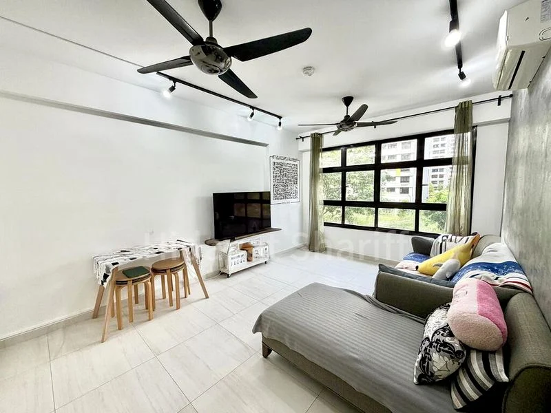 3 Room (3A) HDB for Sale in  606A Tampines Street 61 - Image 1