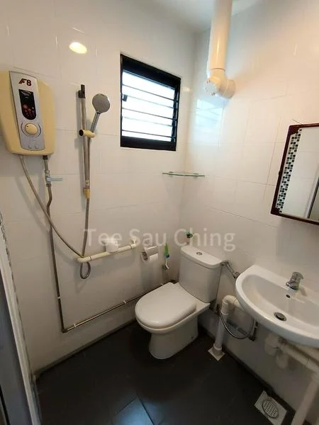 Master Room (HDB) for Rent in  629 Ang Mo Kio Avenue 4 - Image 1