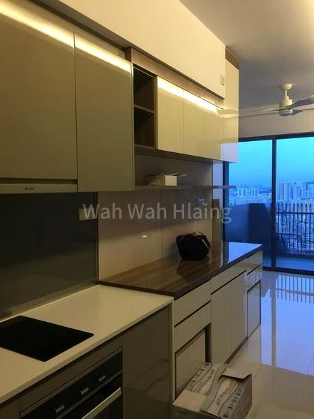 1 Bed Condo for Rent in  J Gateway - Image 4