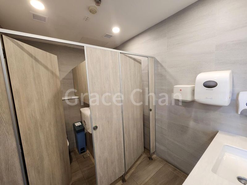 e-Business for Rent: Teletech Park - Image 2