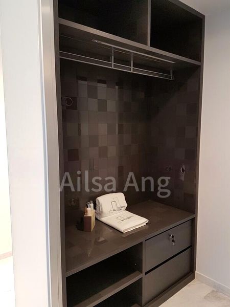 1 Bed Condo for Rent in  Cairnhill Nine - Image 2