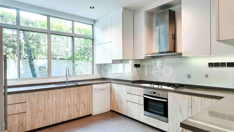 5 Bed Apartment (Condo) for Rent in  Nassimville - Image 12