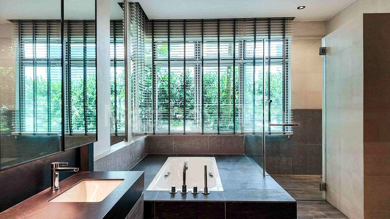 5 Bed Apartment (Condo) for Rent in  Nassimville - Image 8