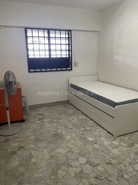 Common Room (HDB) for Rent in  256 Ang Mo Kio Avenue 4 - Image 2