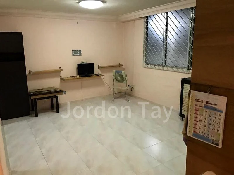 4 Room (4S) HDB for Rent in  348 Ubi Avenue 1 - Image 6