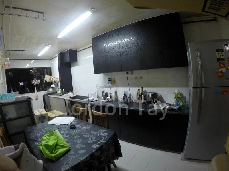 4 Room (4S) HDB for Rent in  348 Ubi Avenue 1 - Image 2